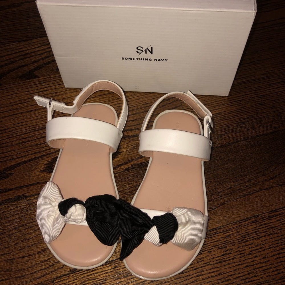 Size 10 toddler sandals